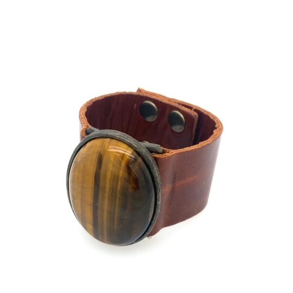 Oval Cabochon Leather Bracelet